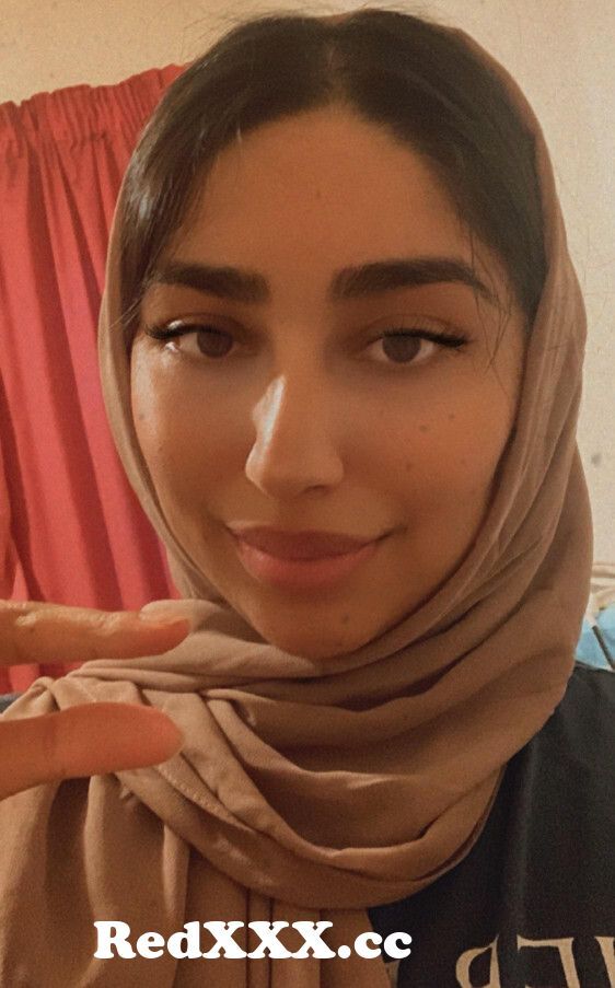 View Full Screen: superior pakistani hijabi muslim gul goddess taunting you for your small ppat her knees with all your money with your sm.jpg