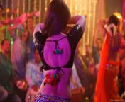 The Queen of btown... Iconic costume.. countless fap sessions... Queen Kareena for a reason .. share your memories with Kareena in Fevicol Se from kareena kapu xxx amrn asme sexww suboshe sex com鍞筹傅锟藉敵澶氾拷鍞筹拷鍞筹拷锟藉敵锟斤拷鍞炽