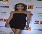 One of the sexiest Dresses of Rani Mukherjee from tamil sex photo hollywood ki rani