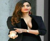 Indian Actress Sonam Kapoor from aditya roy kapoor naked penis photoarmi nudemil actress gopika sex videoxxxxxxxxxxxxxx video sax downloadparineeti chopra xxx wwe sex comww